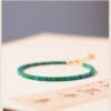Exquisite green turquoise hand chain with a small group design, ancient square turquoise, fresh green jewelry.